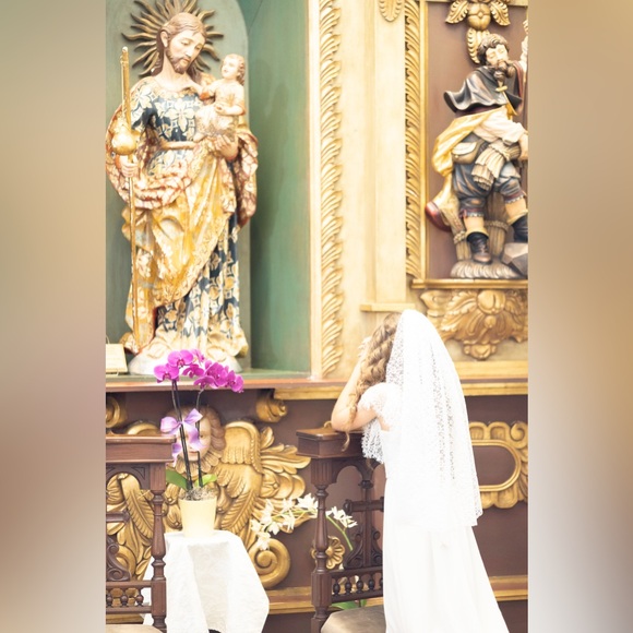 Holy Communion Dress & Veil 🕊️ - Picture 4 of 7